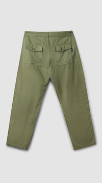 IGUANA GREEN PATCHED STRAIGHT PANT