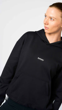 HOODIE TECH NEGRA OSCURA