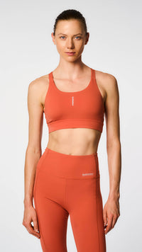 TOP MUJER ACTIVE VOLCANO RED