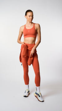 TOP MUJER ACTIVE VOLCANO RED